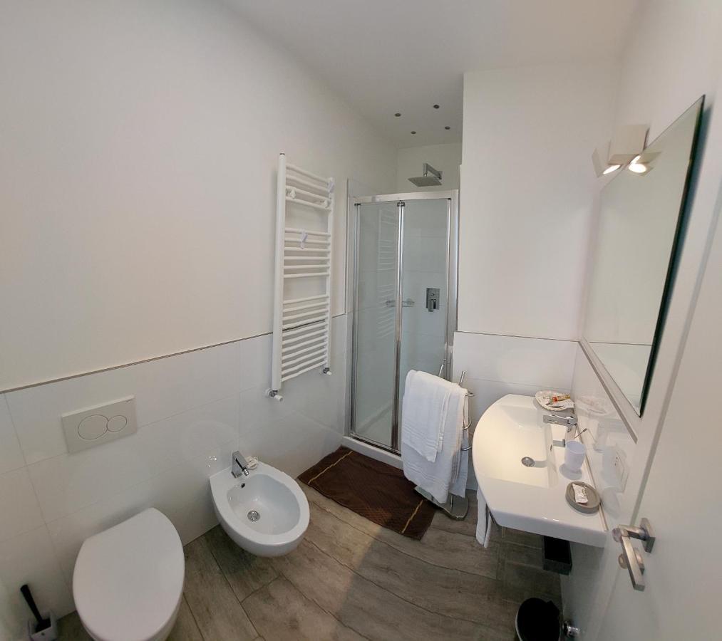 Hotel La Brise à Marina di Pietrasanta Extérieur photo