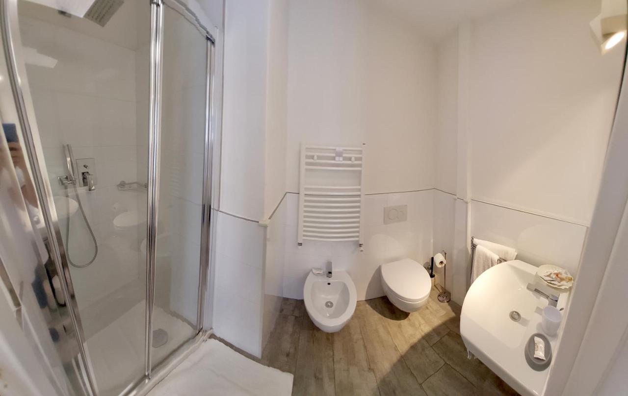 Hotel La Brise à Marina di Pietrasanta Extérieur photo