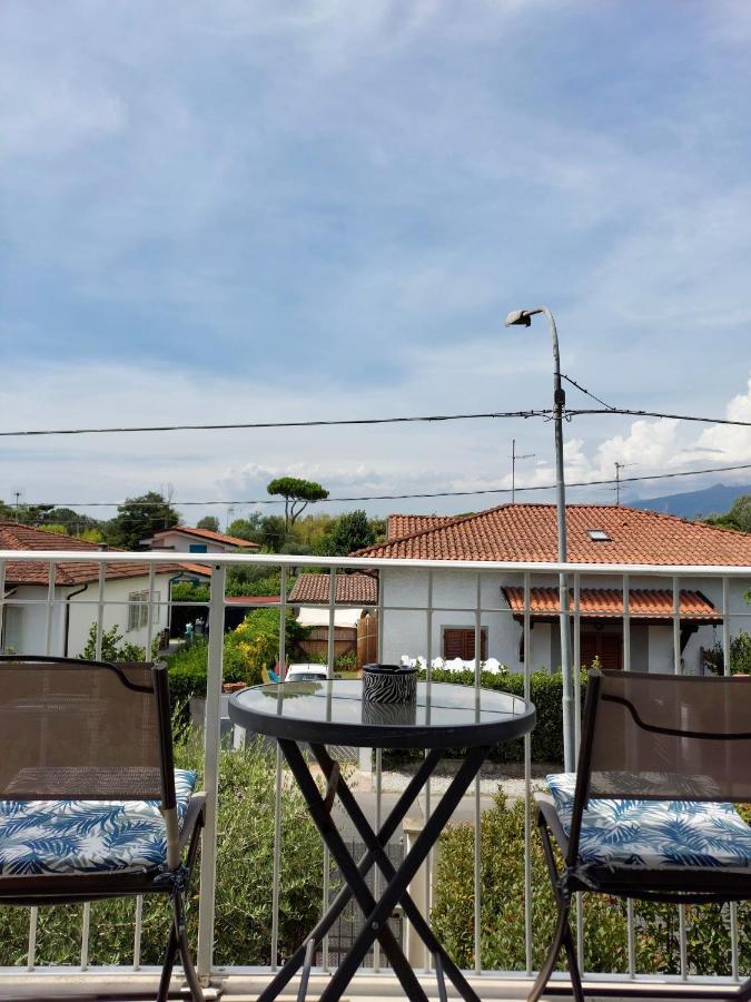 Hotel La Brise à Marina di Pietrasanta Extérieur photo