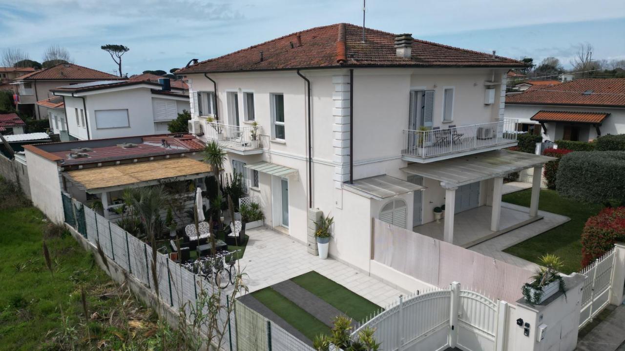 Hotel La Brise à Marina di Pietrasanta Extérieur photo