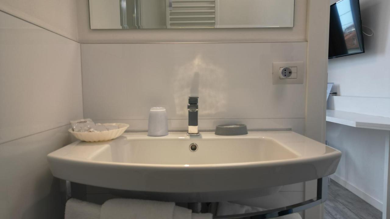 Hotel La Brise à Marina di Pietrasanta Extérieur photo