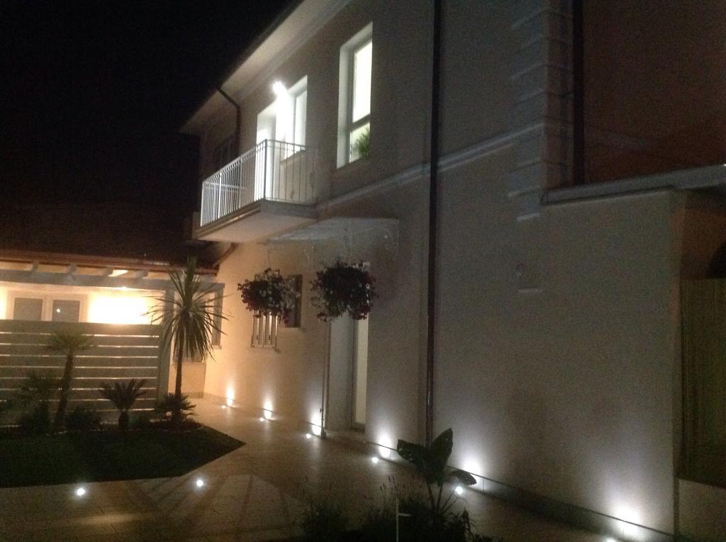 Hotel La Brise à Marina di Pietrasanta Extérieur photo